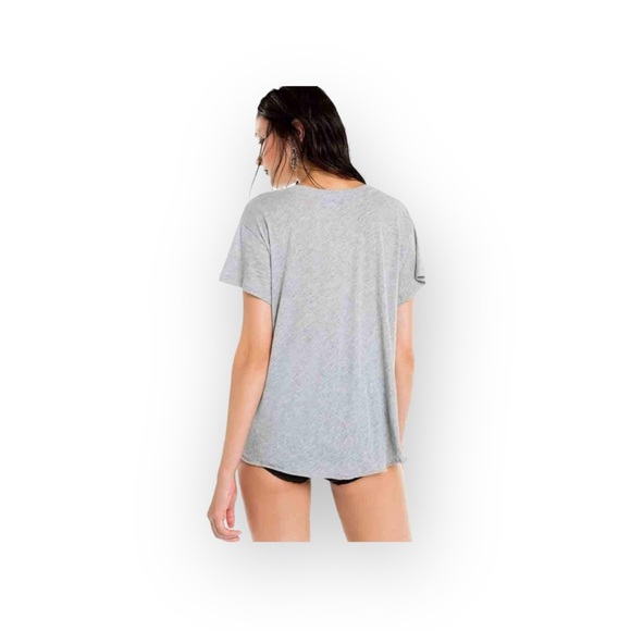 new Wildfox ๐น๏ธ My Other Costume Halloween Graphic Tee ๐น๏ธ Heather Grey ๐น๏ธ M - Picture 4 of 16